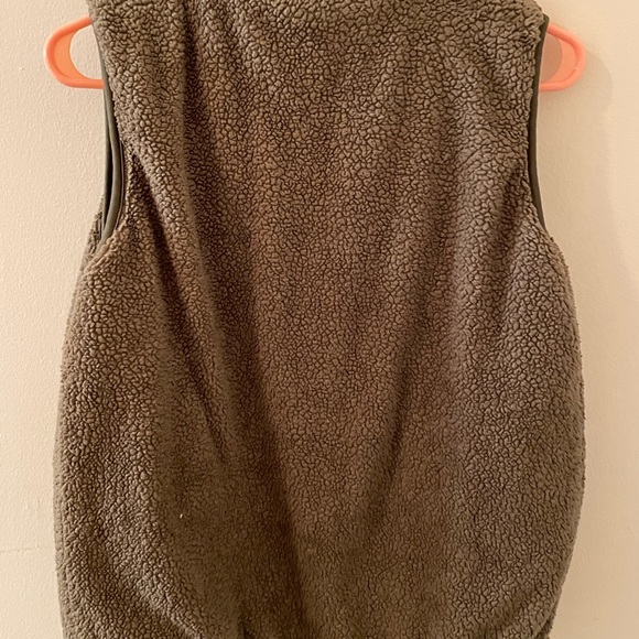 Reversible vest, green, Pink Lily, Size medium - Picture 6 of 6